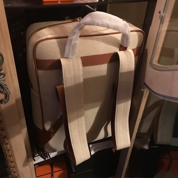 “ SOLD “New Authentic Gucci Backpack - Picture 4 of 5
